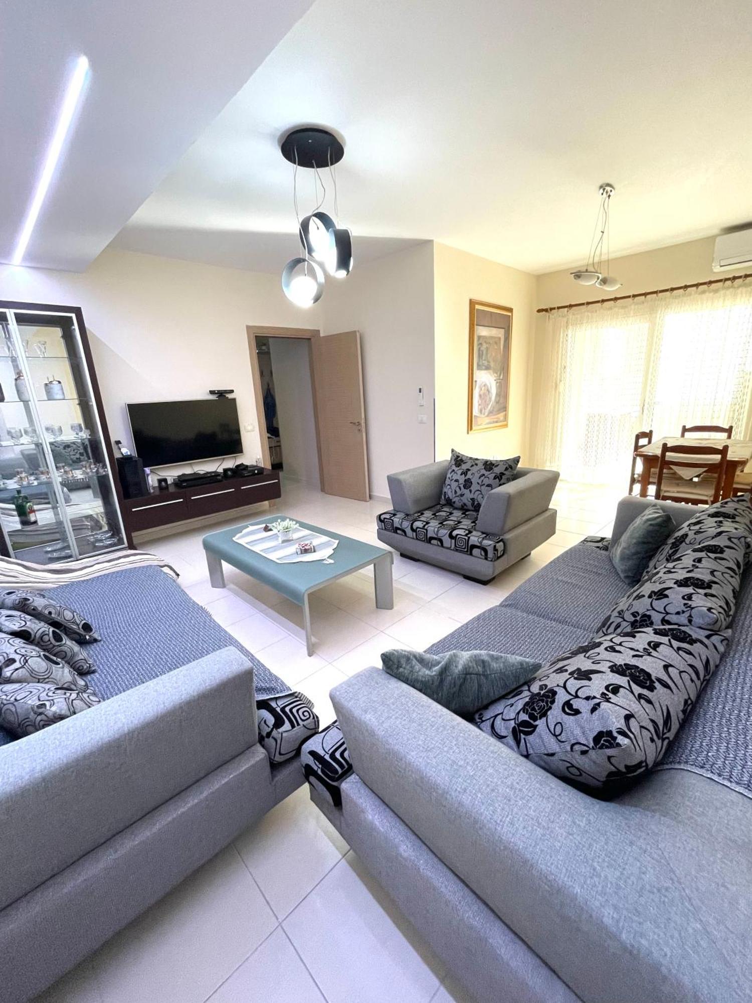 Brand New Apartament ドゥラス エクステリア 写真